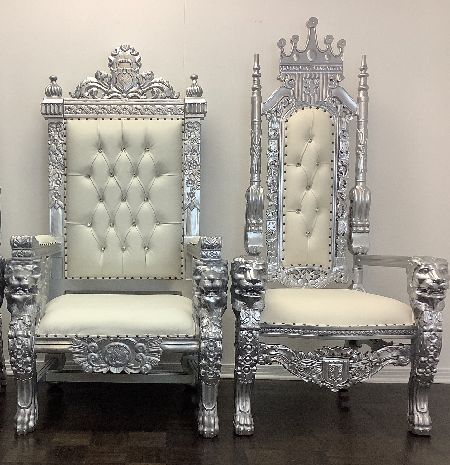 B1-White and Silver Lion Order (King and Queen Package) Chair Rental
