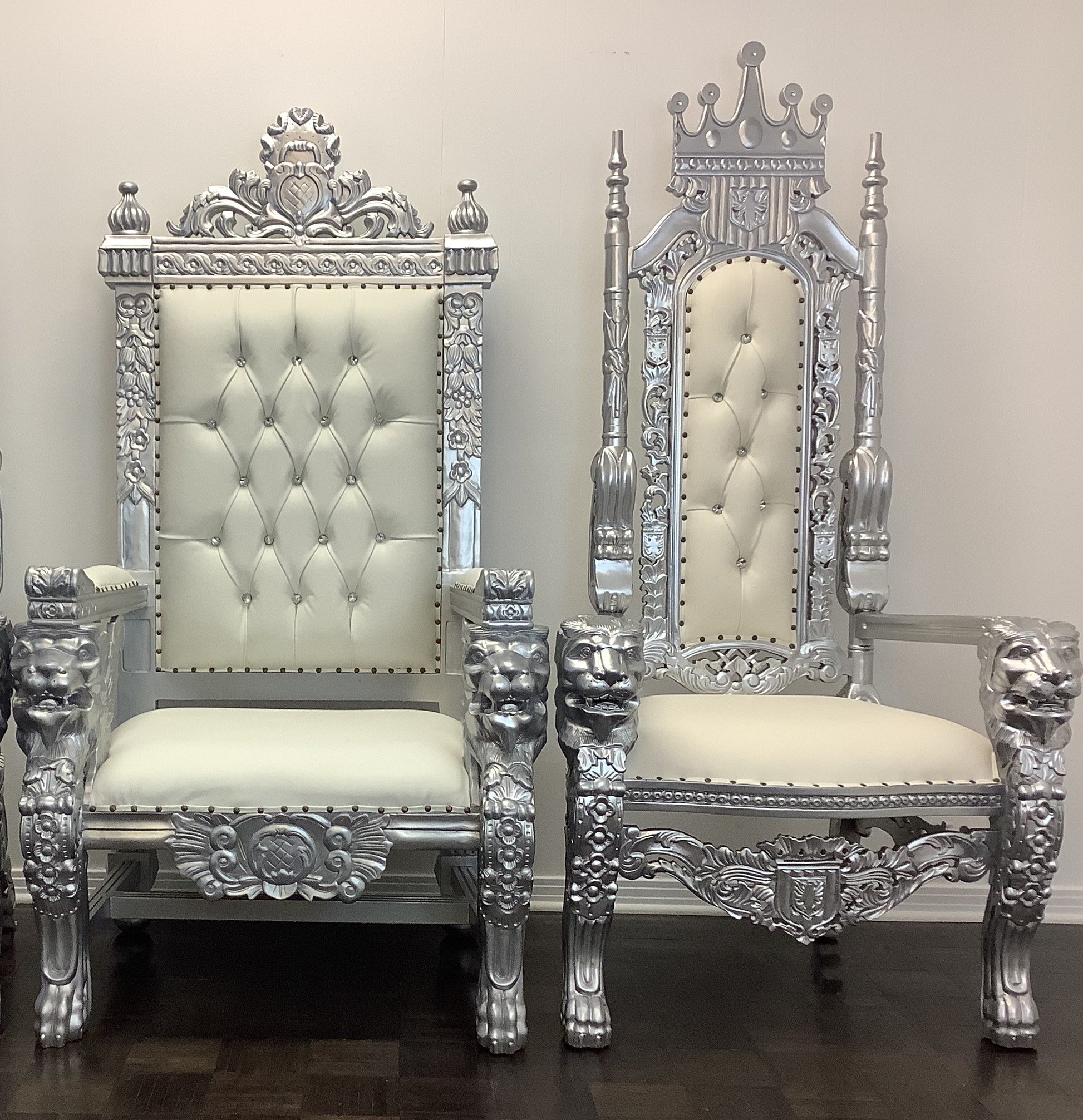 King queen best sale chair rental